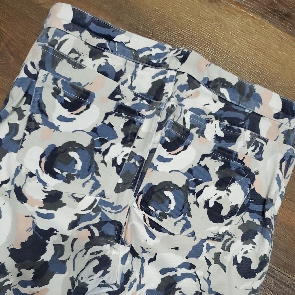 SPANX Blue and Cream Jeggings with Comfort Fit - Picture 8 of 9